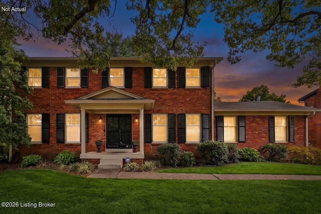8314 Nottingham Pkwy, Louisville