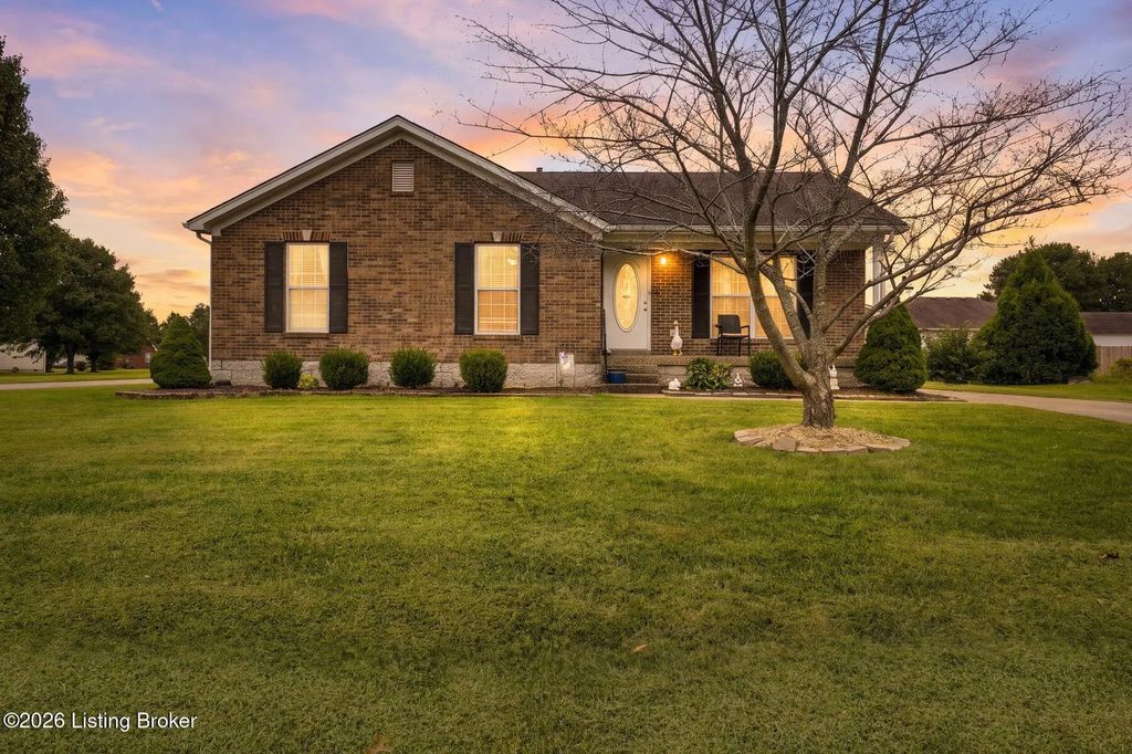 375 Forest Ridge Dr, Mt Washington