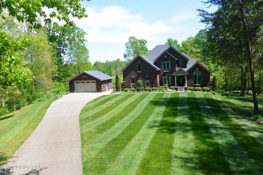 1464 E. Sanders Ln, Mt Washington