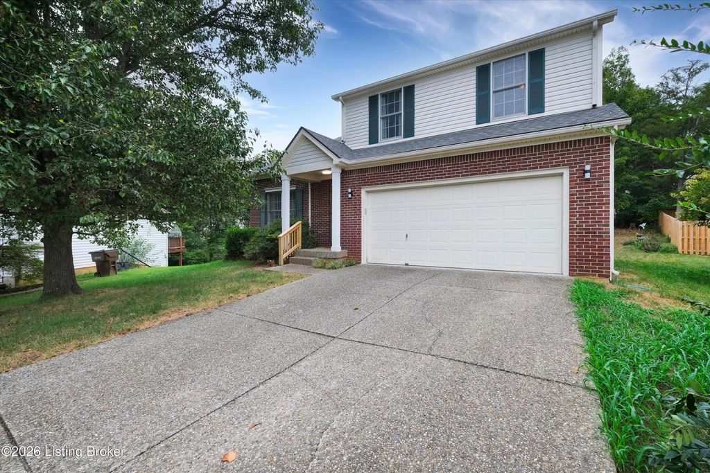 5304 Wild River Ct, Louisville