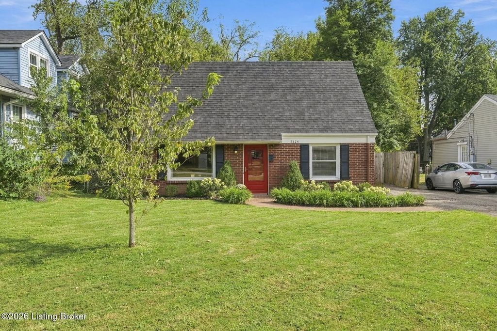 2424 Clarendon Ave, Louisville