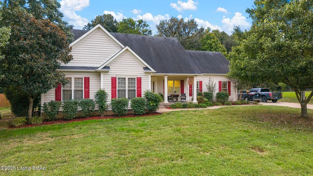 130 Locust Grove Ct, Bardstown