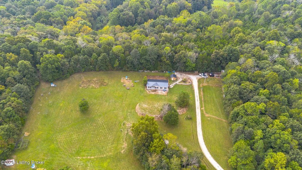 1560 Blue Fork Rd, Irvington