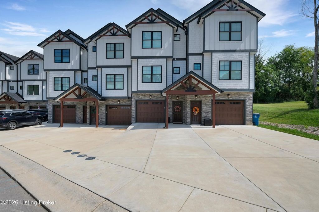 7203 Park Vue Dr, Crestwood
