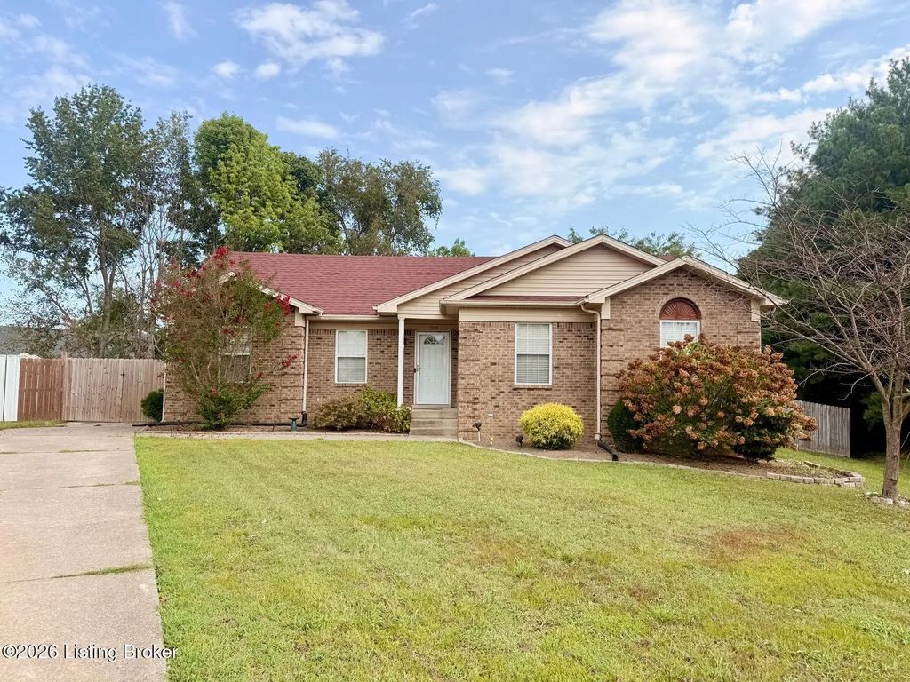 7103 Glen Echo Pl, Louisville