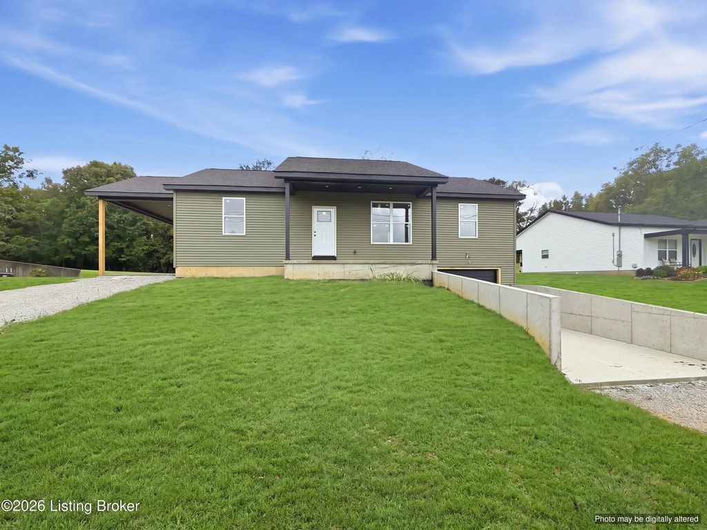 258 School Side Dr, Brandenburg