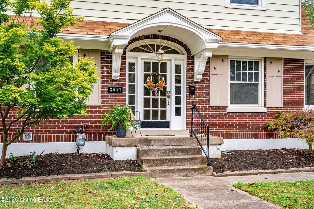 2537 Carolina Ave, Louisville