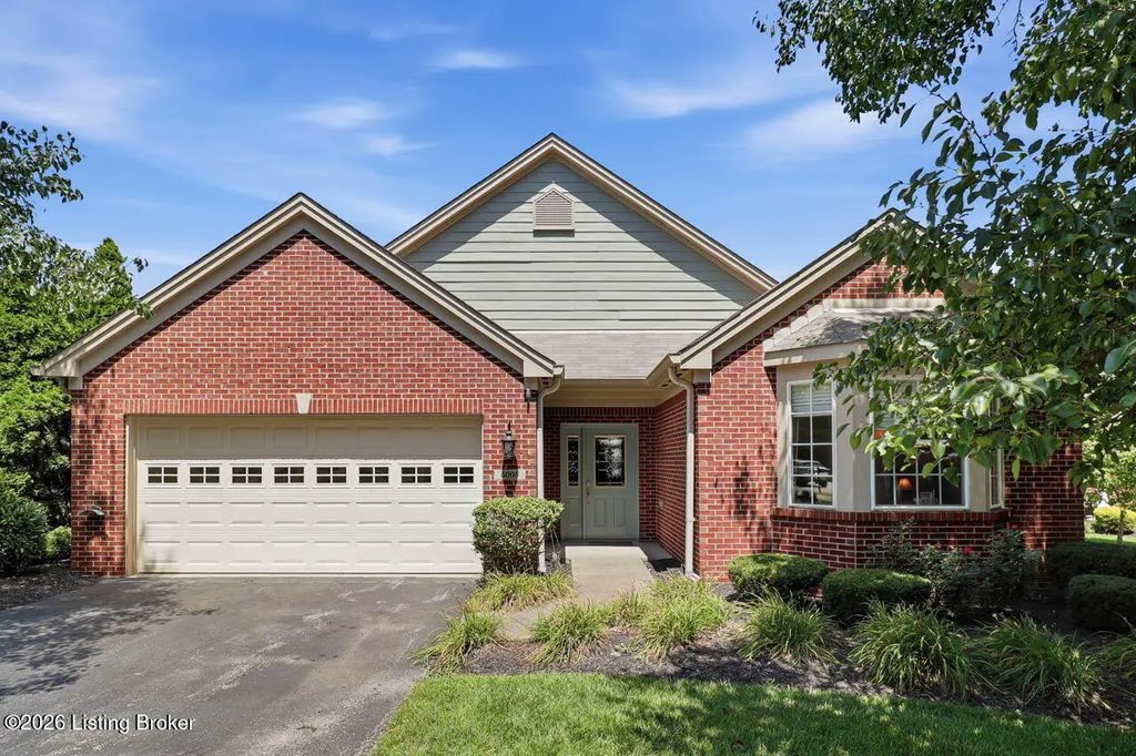 5005 Caerlson Ln, Louisville