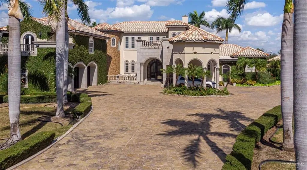 2401 Solera Drive, Mission