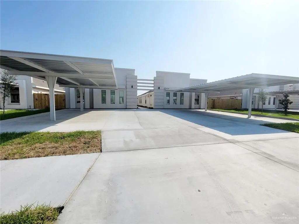 3808 Las Vistas Lane 1, Weslaco