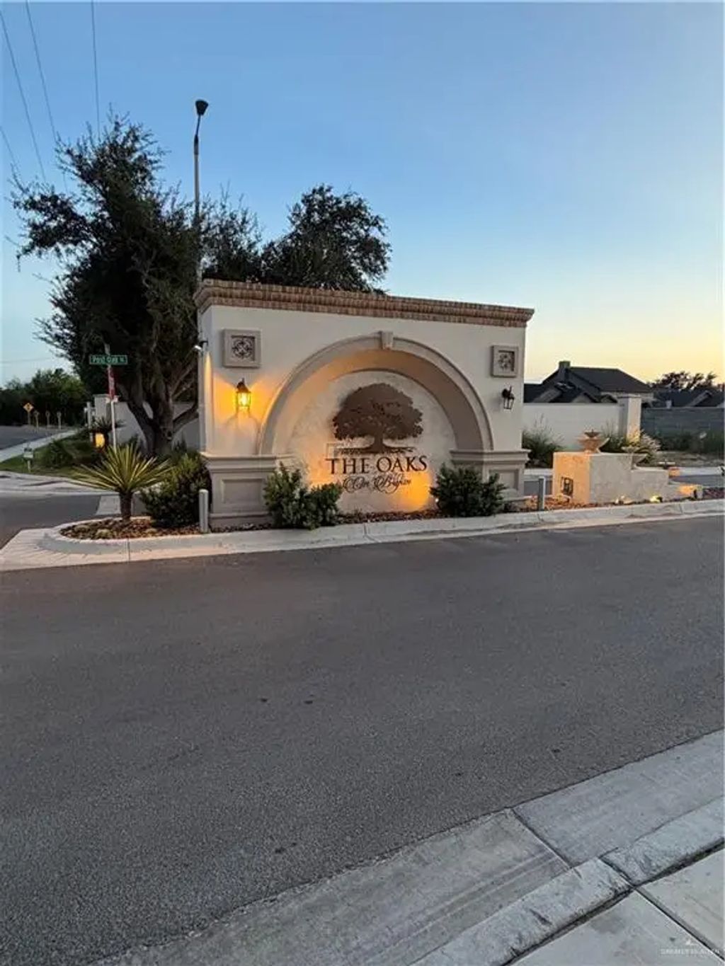 1202 Post Oak Street, Mission