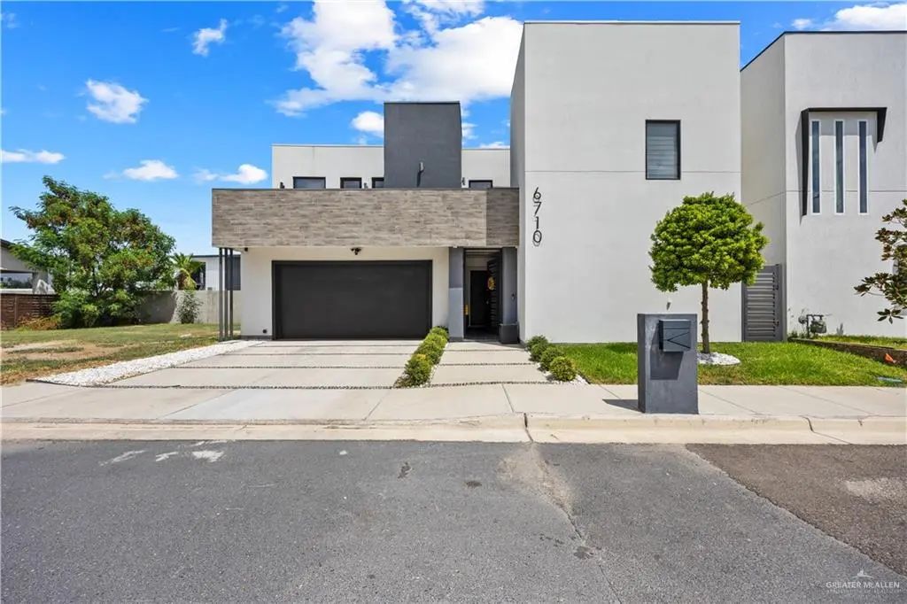 6710 N 11th Lane, McAllen