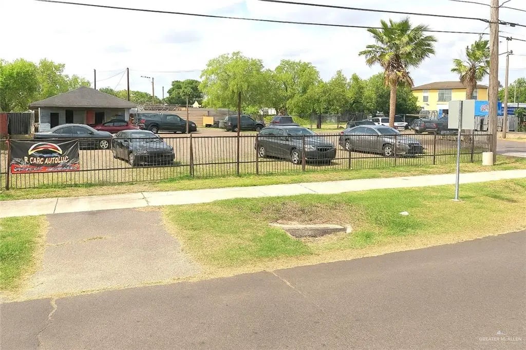 2712 E University Drive, Edinburg