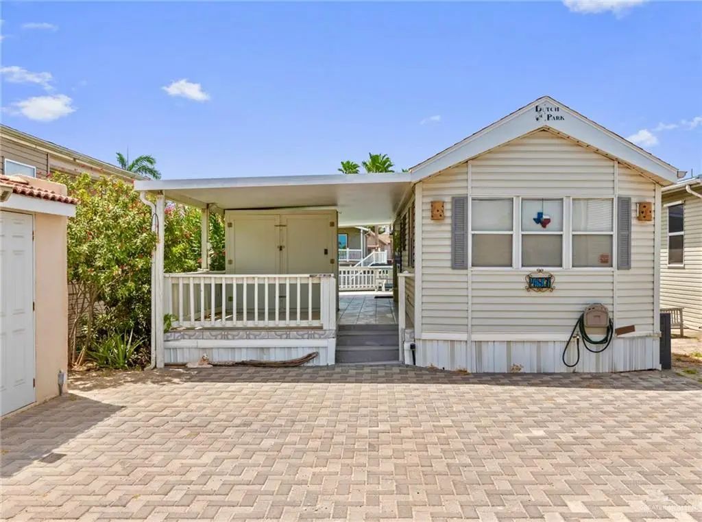 487 W Clam Circle, Port Isabel