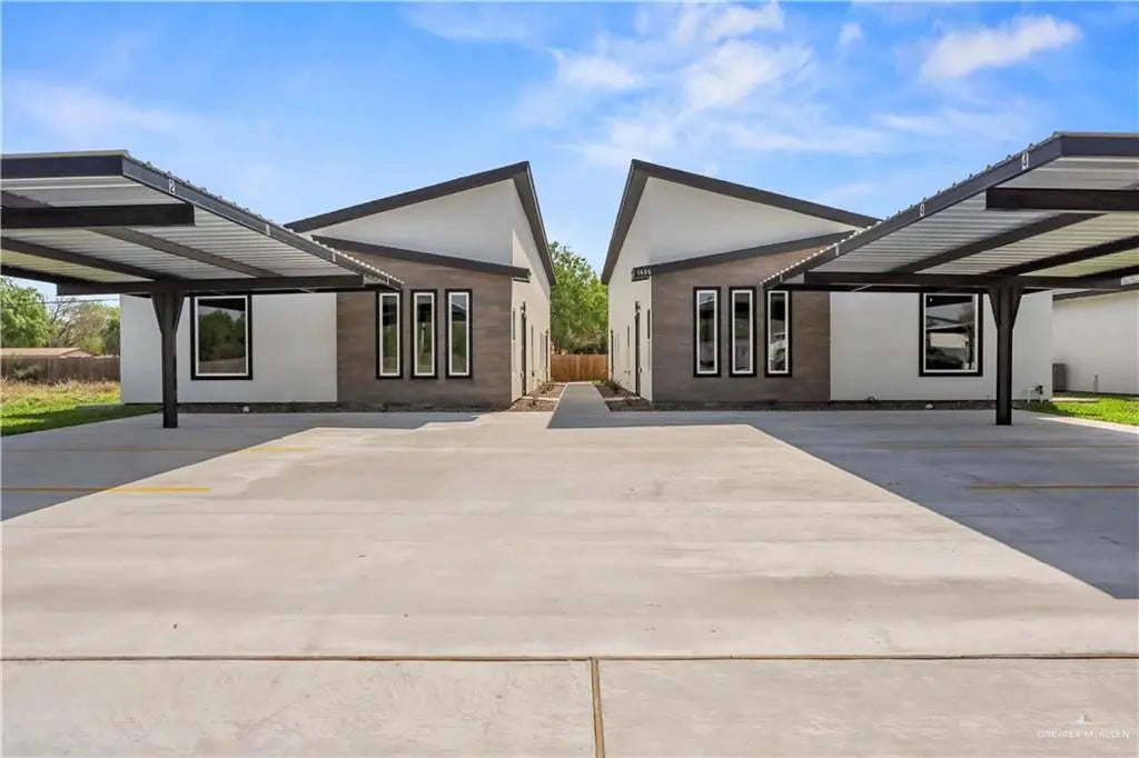 1410 S Michigan Street 2, Mission