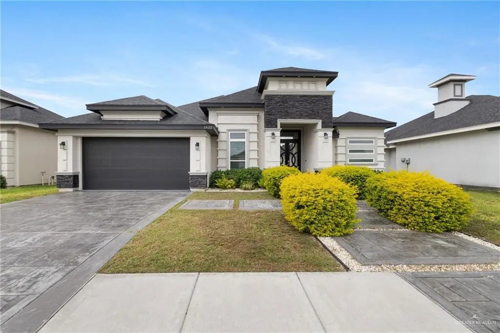 1422 S Esperanza Street, Pharr