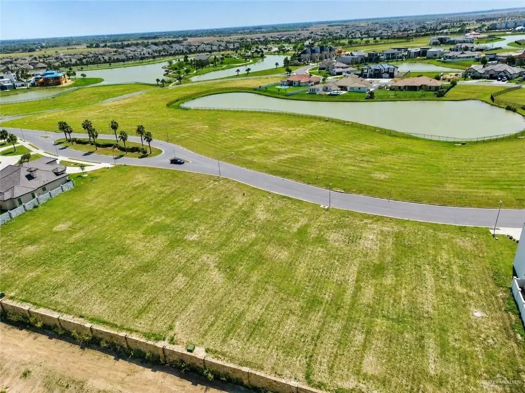 4560 Estancia Parkway, McAllen