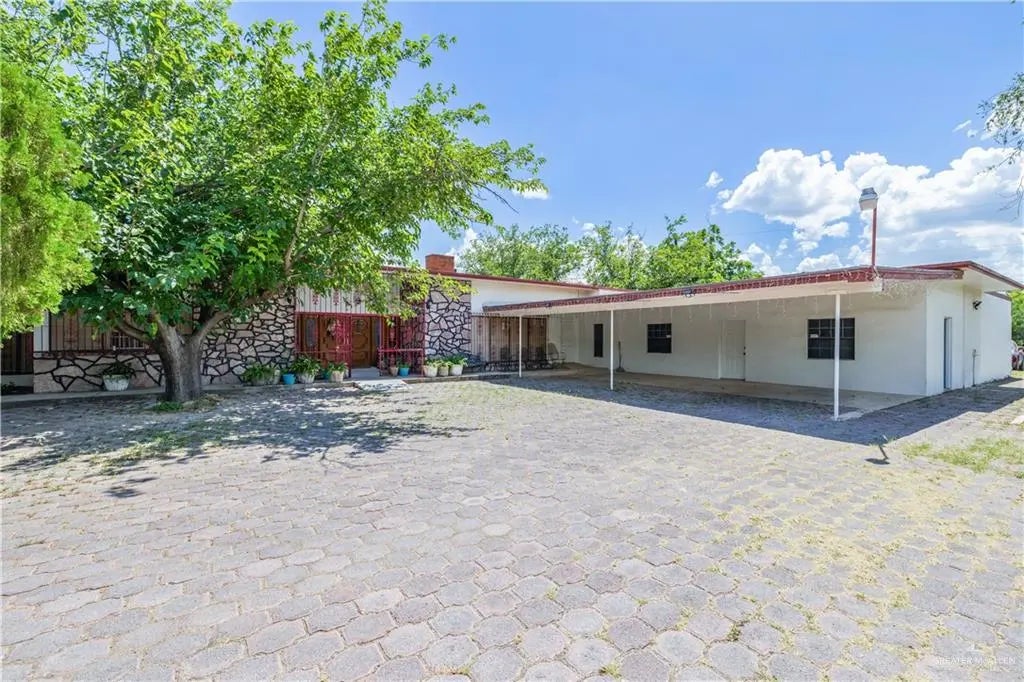 3159 W Us Highway 83, Rio Grande City