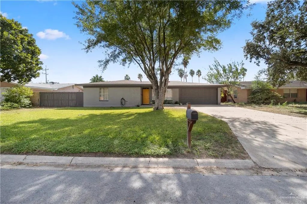1607 Orchid Avenue, McAllen
