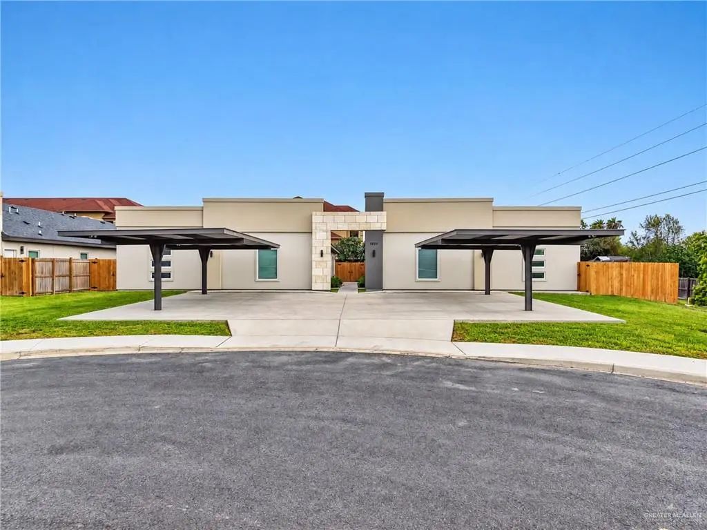 1600 W Violet Drive, Pharr