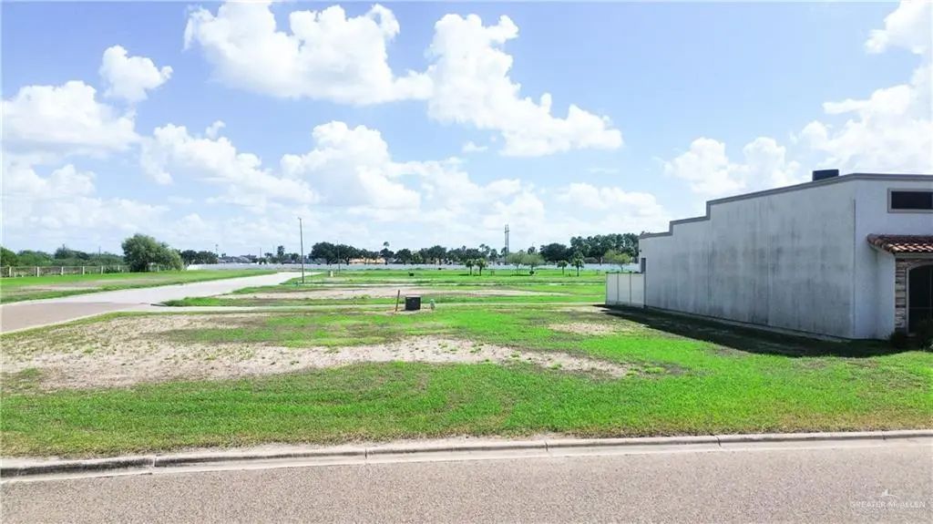 3805 Santo Cielo Street, Weslaco