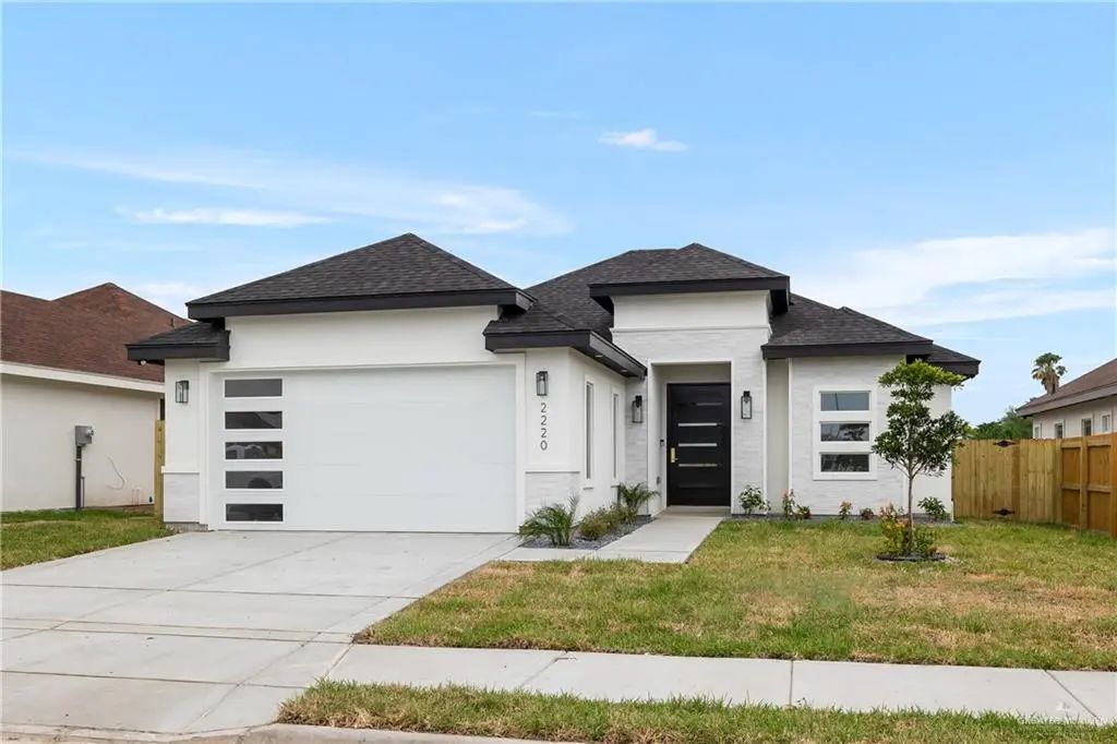 2220 N Revolution Street, Edinburg