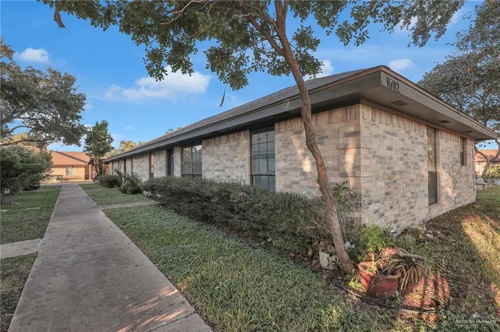 1602 Avocet Avenue A, McAllen