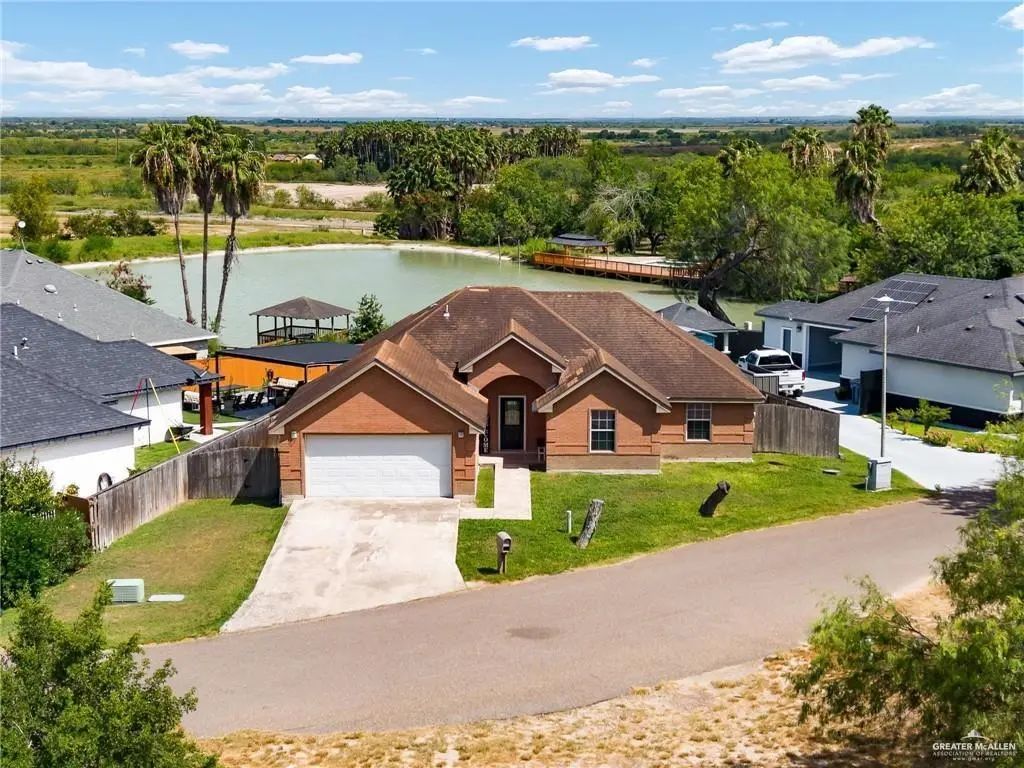 1203 Harbor Lane, La Joya