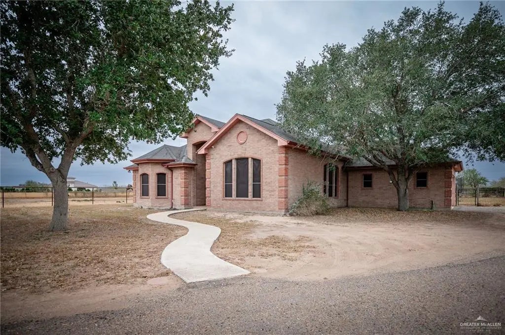 19305 Buck Fawn Drive, Edinburg
