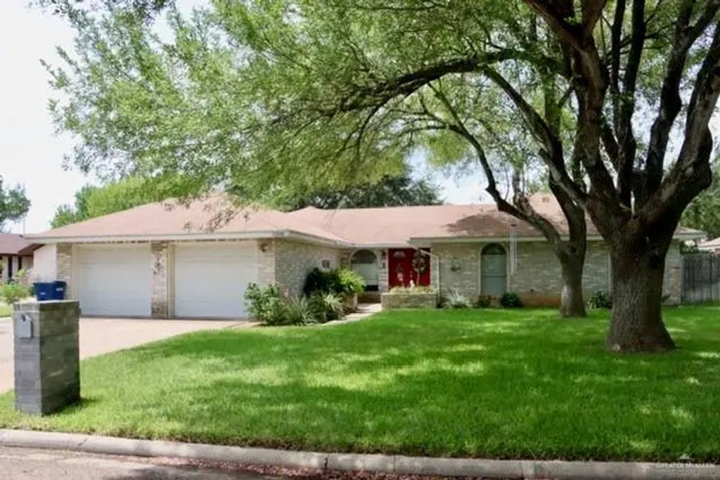 1208 Jo Ann Court, Edinburg
