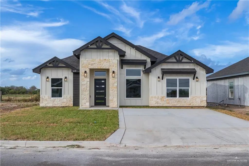 3419 Las Brisas Street, Edinburg