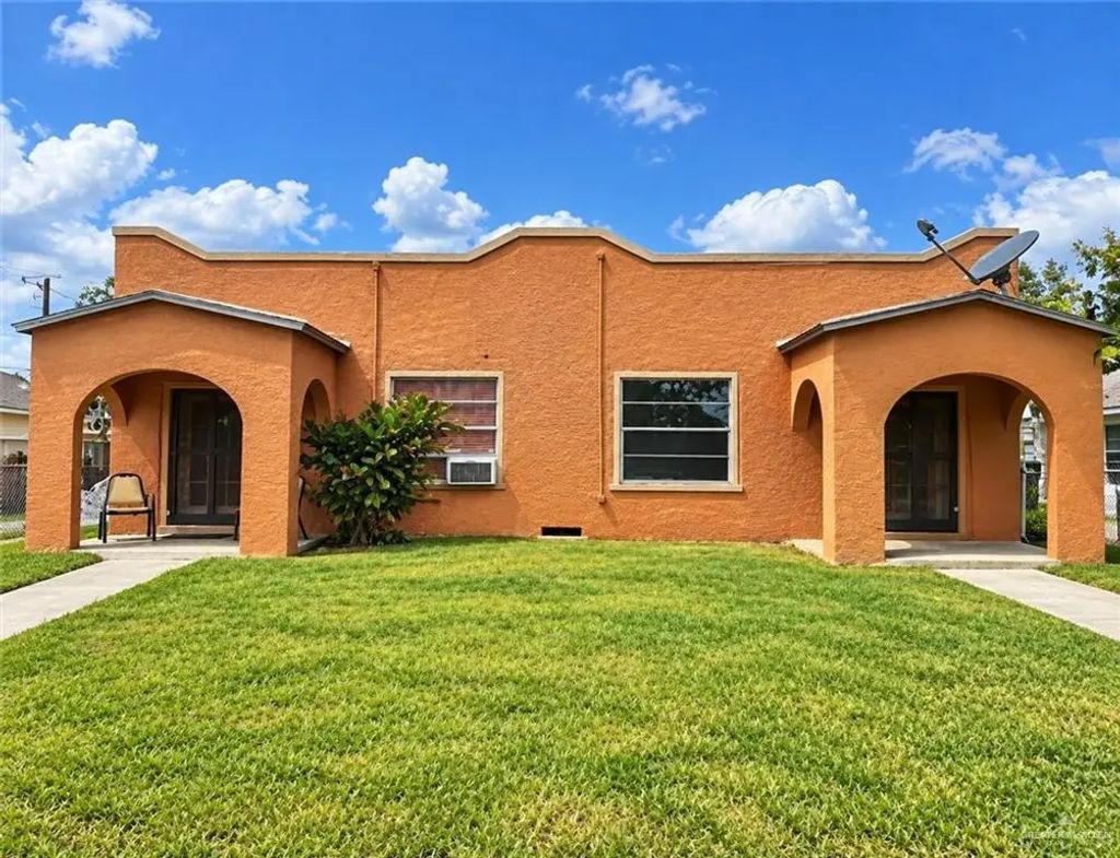 201 & 203 N 8th Street, Donna