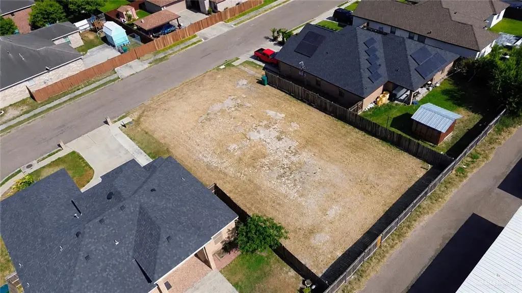 1905 N Gumwood Street, Pharr
