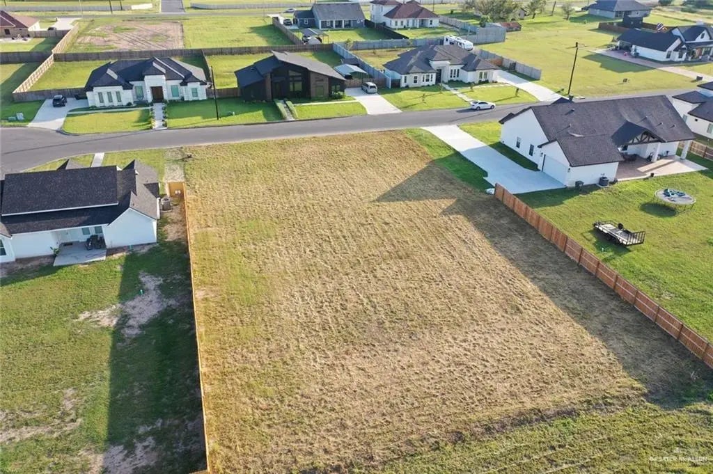 1014 Highland Avenue, Weslaco