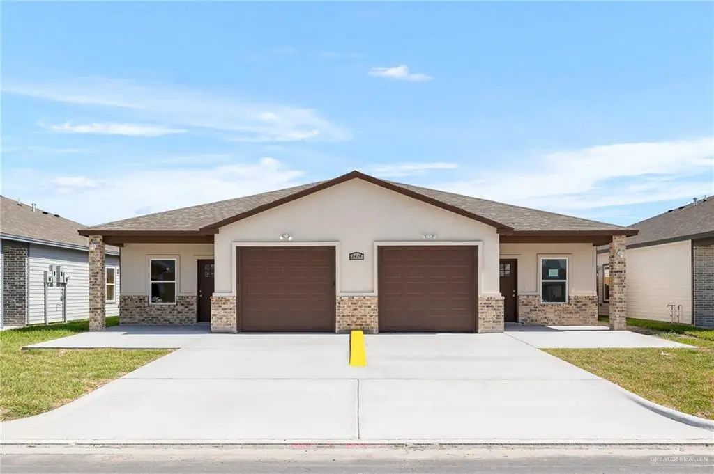 2416 N Valley Circle, La Feria