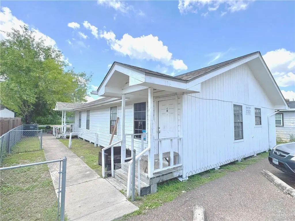 126 E 2nd Street, San Juan