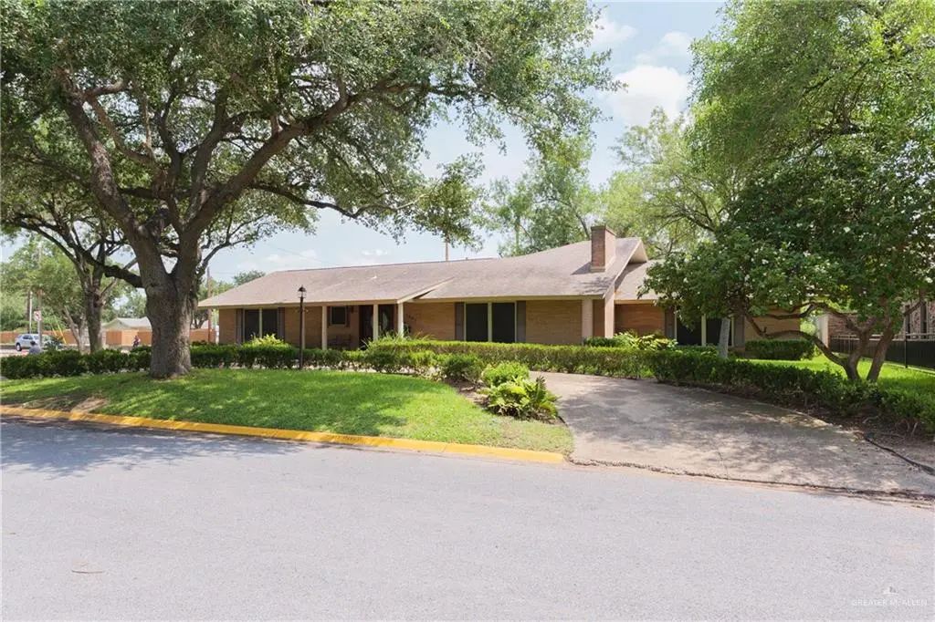 1401 Larkspur Avenue, McAllen
