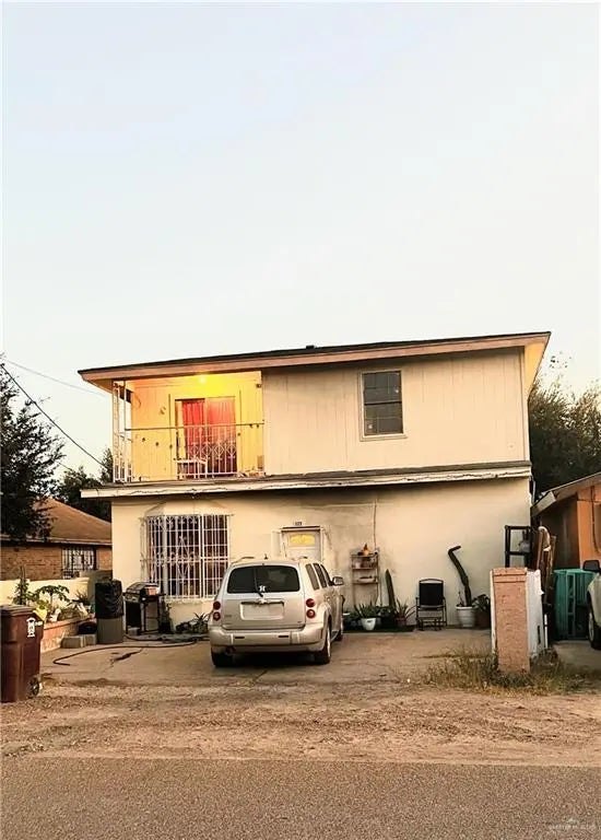 3322 N Pita Street, Roma