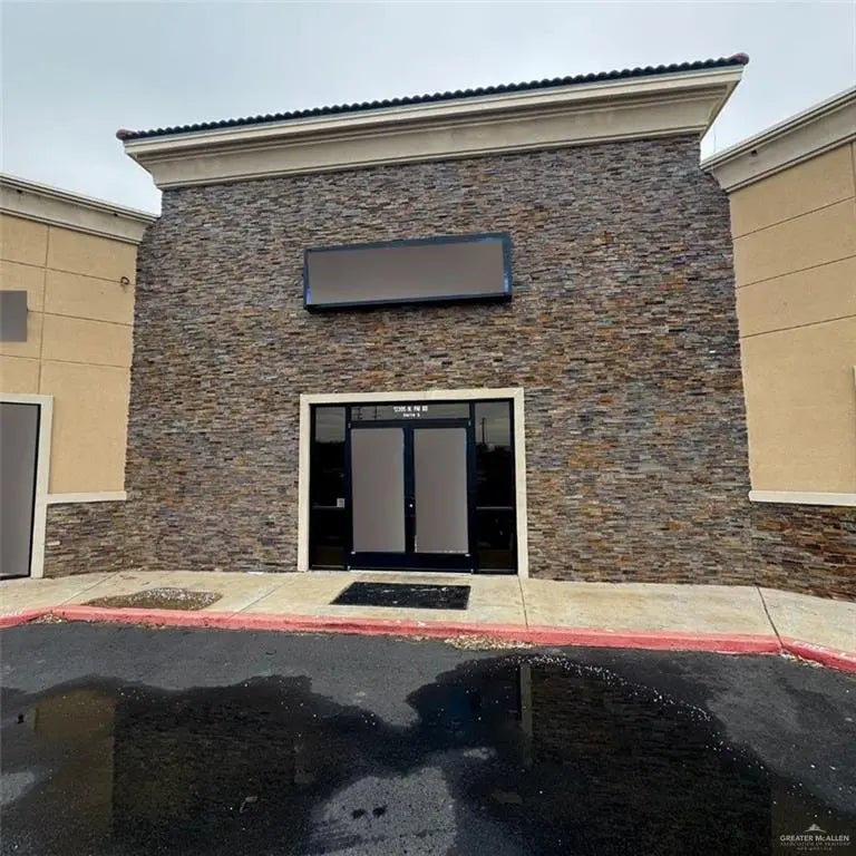 12205 N Fm 88 Suite E, Weslaco