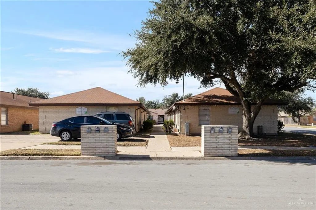 2709 & 2713 N 30th Street, McAllen