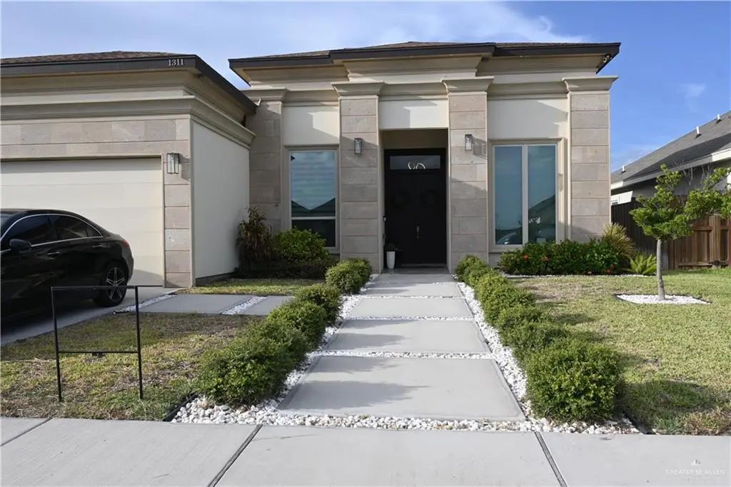 1311 E Danielle Avenue, Pharr