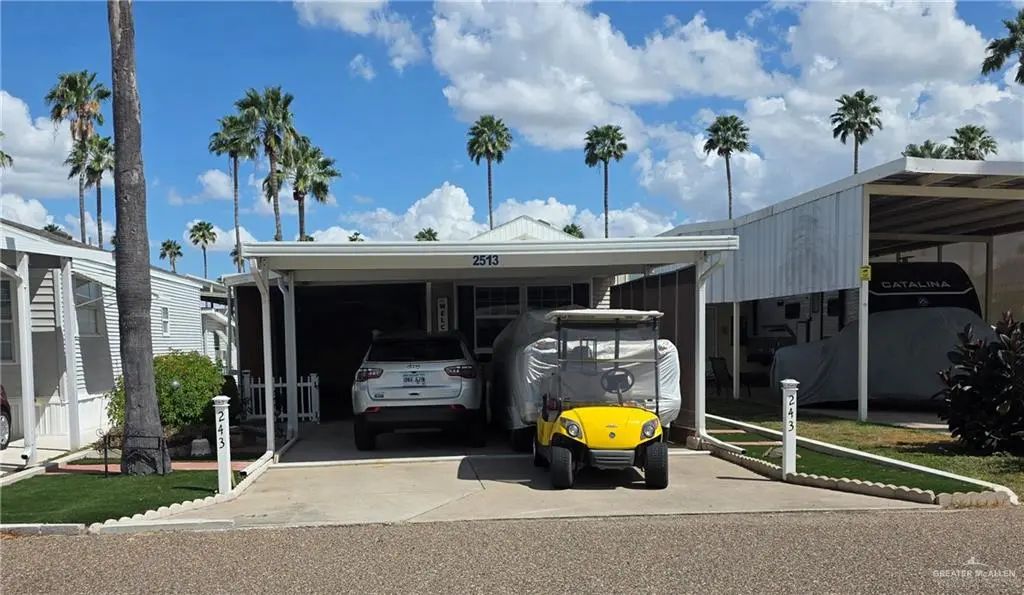 2513 Bobolink Circle W, Palmview