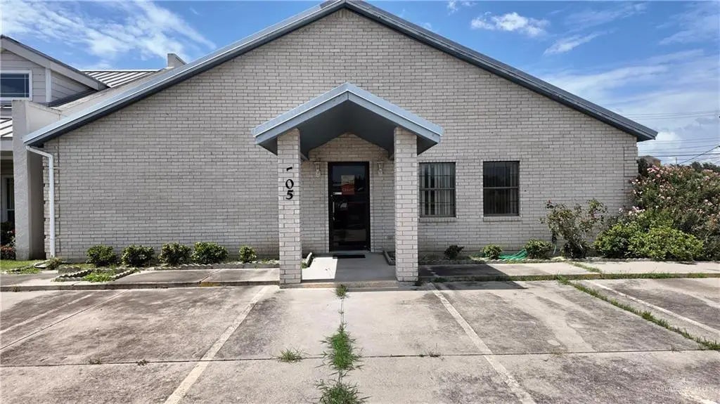 705 E Tyler Street, Harlingen