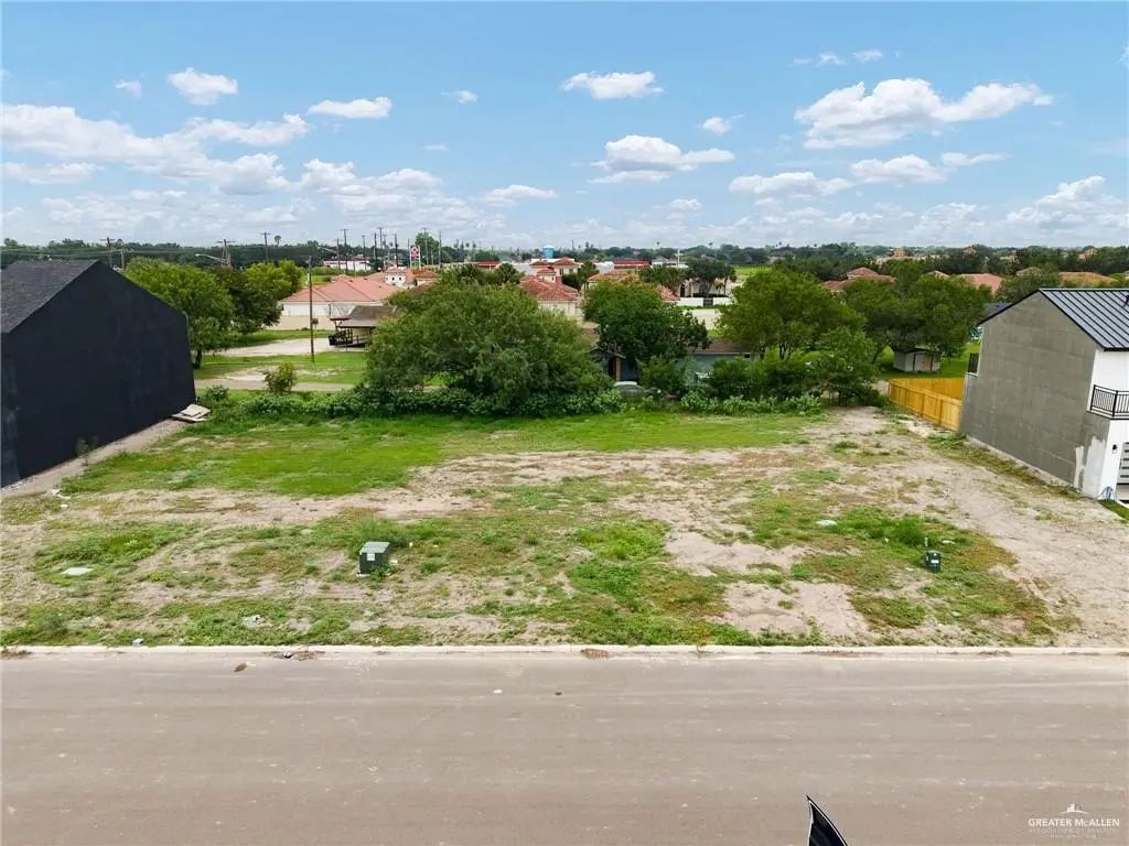 3421 S L Street, McAllen