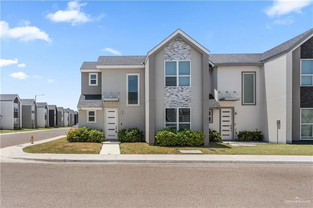 701 W Seminole Avenue, Pharr