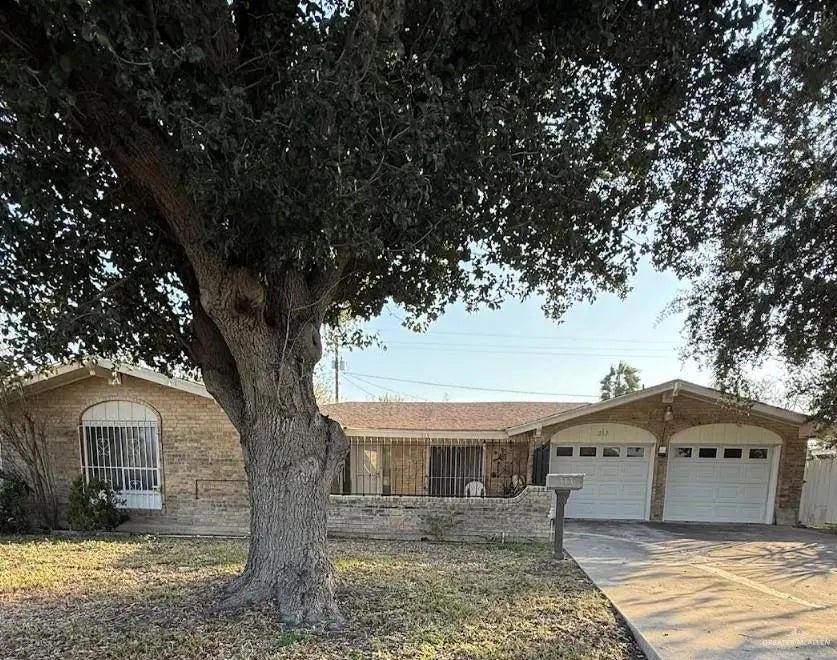 313 W Highland Avenue W, McAllen