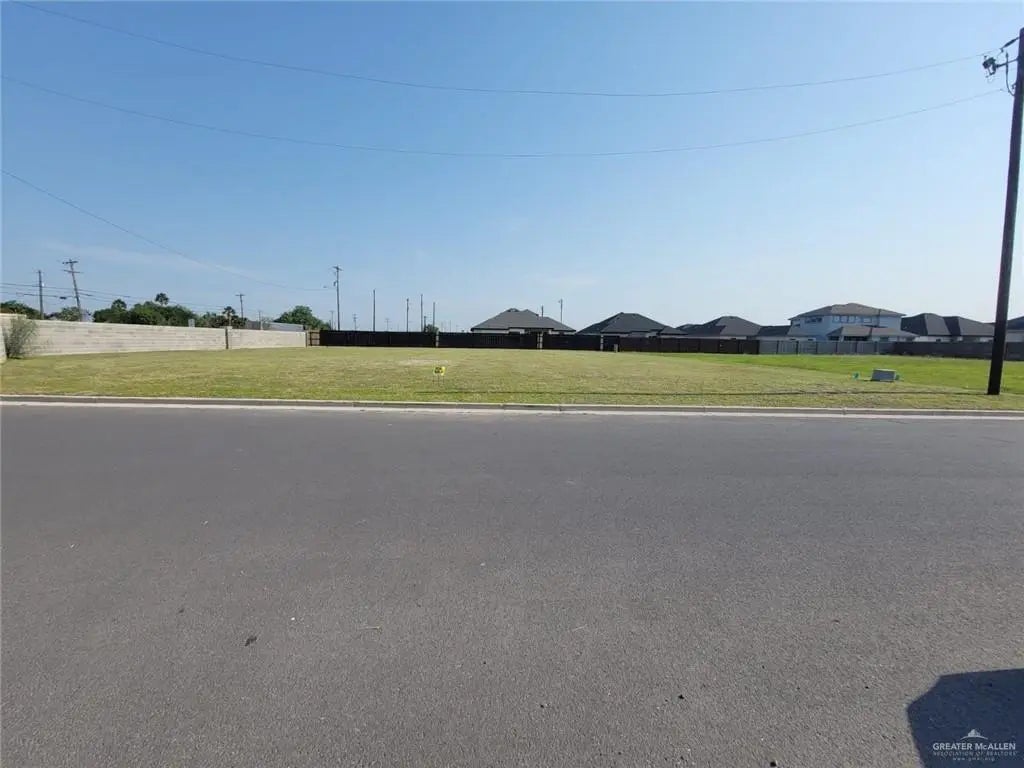 1506 E Danielle Avenue, Pharr