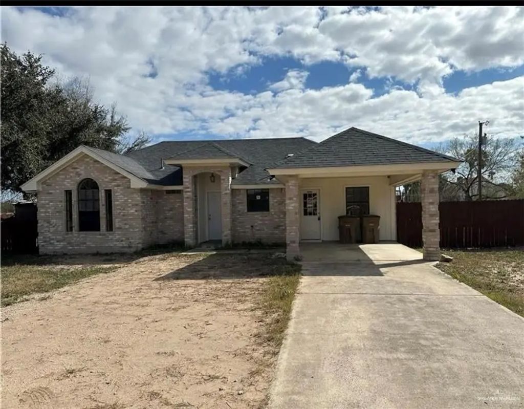 3020 Floresta Street, Edinburg