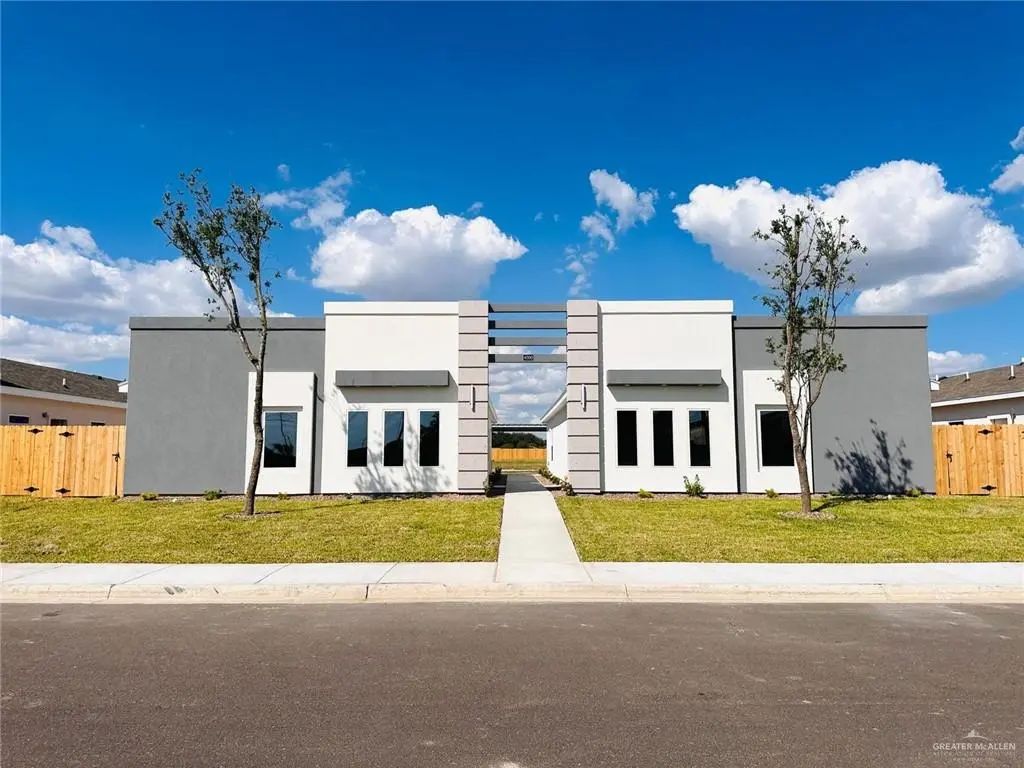 4004 Walnut Avenue 3, McAllen