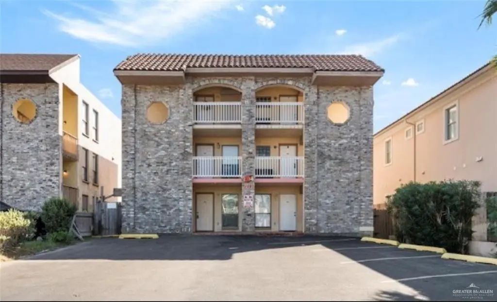 109 E Gardenia Street 101, South Padre Island
